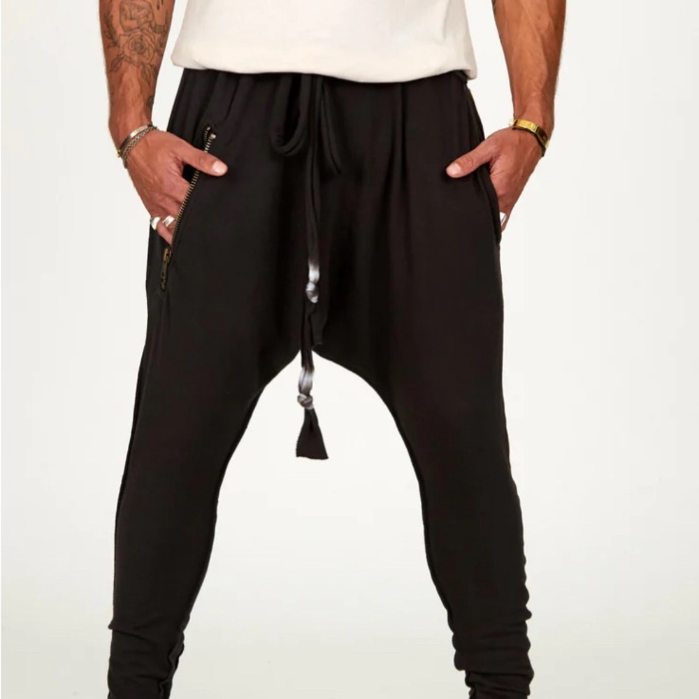 Men's Relaxed Fit Black Joggers